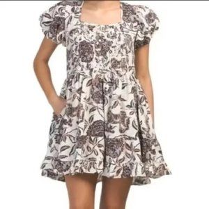 House of Harlow size M Cream Black Floral Print Puff Short Sleeve dress